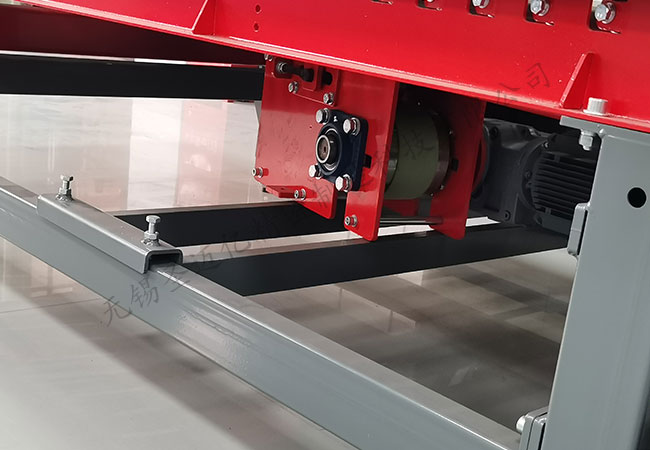 Roller edger